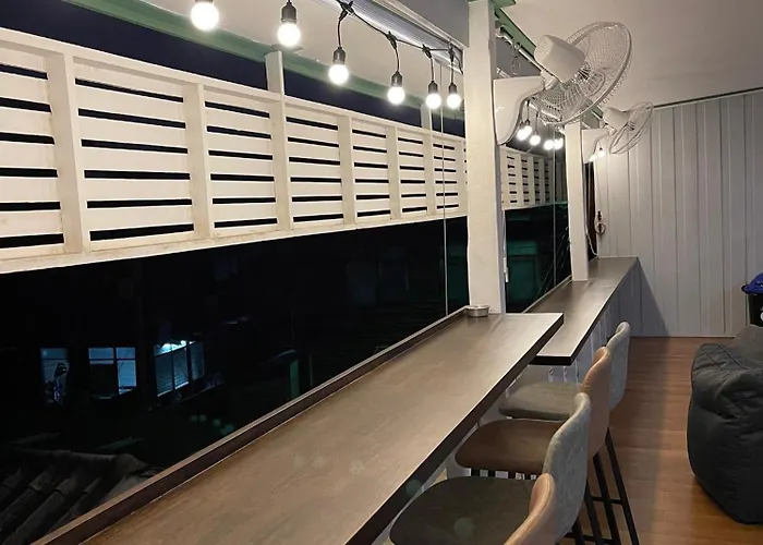 Green Cabin Hostel