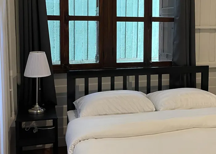 Green Cabin Hostel 호스텔