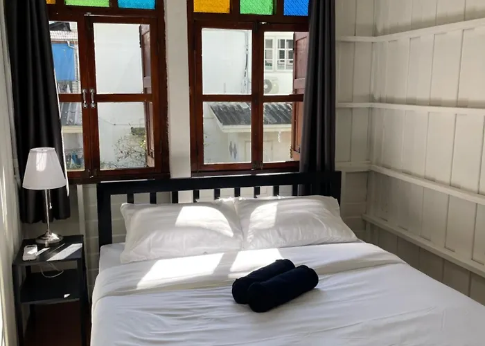 Green Cabin Hostel 방콕